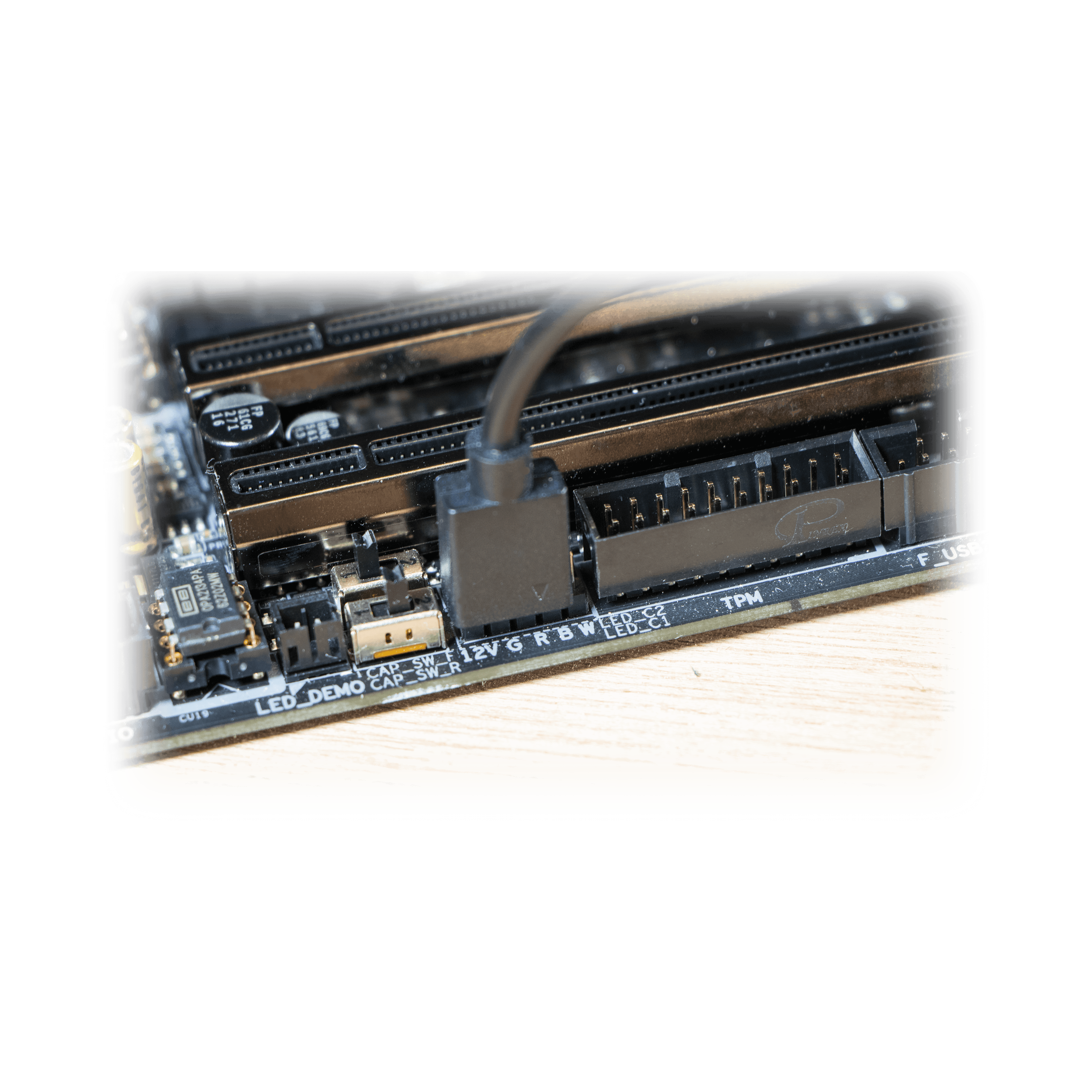 1-to-3 RGB Splitter Cable image number 9