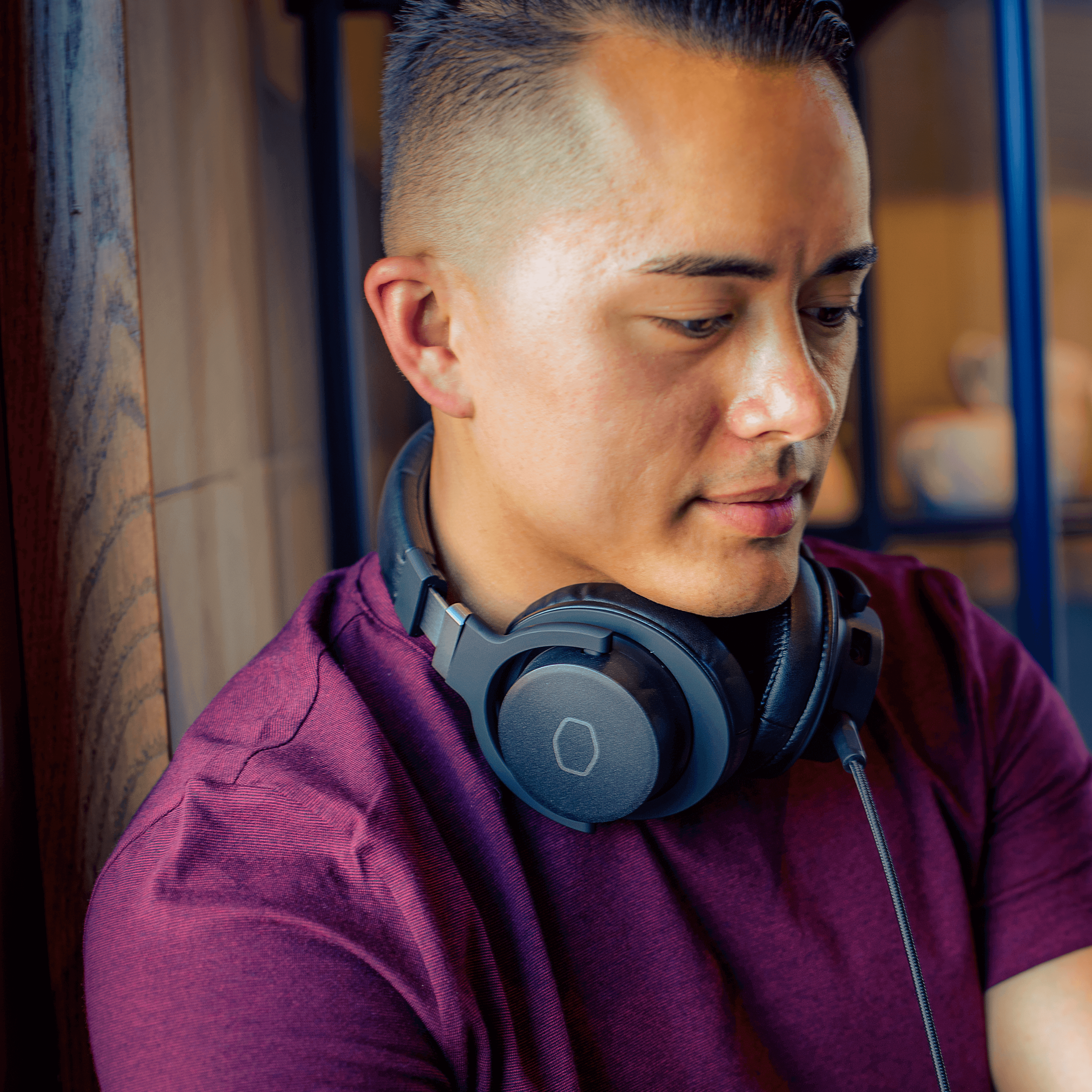 MH752 Gaming Headset image number 13